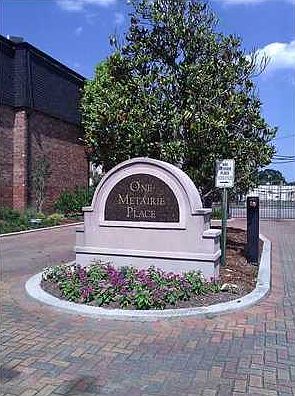 1st image of 2601 Metairie Lawn Dr #203