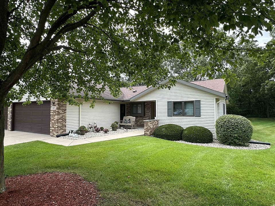 1st image of 585 E Berkshire Ct #B