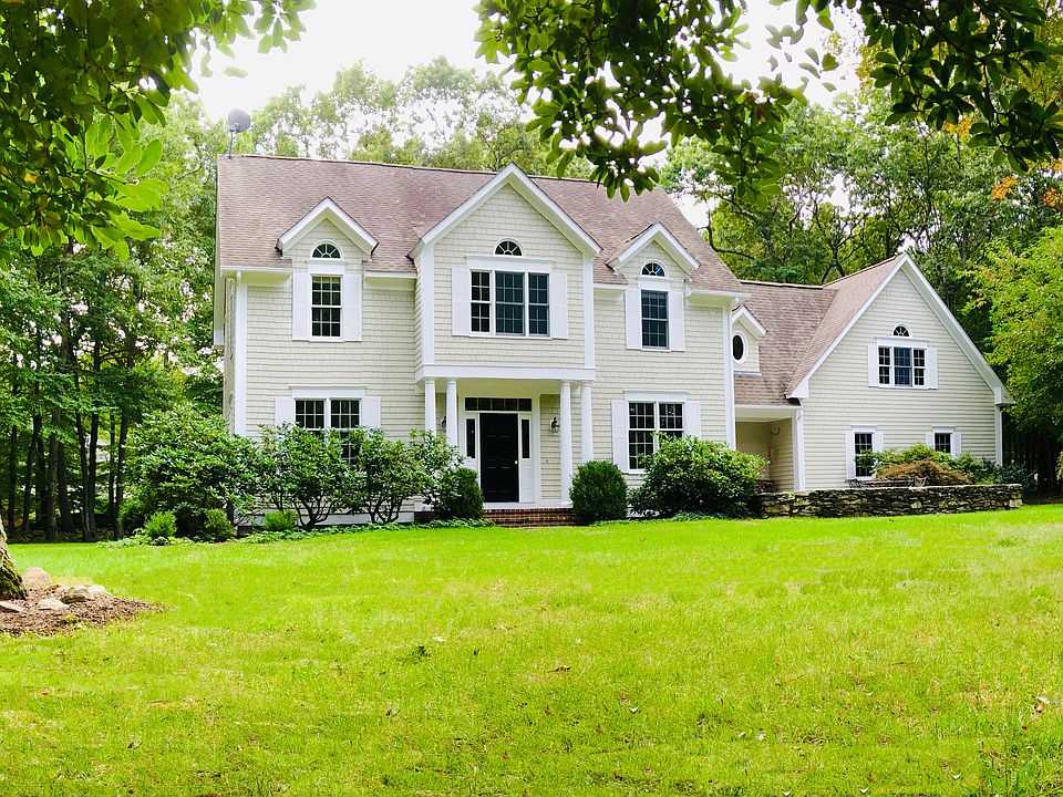 1st image of 50 Tipping Rock Dr