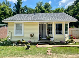 703 Roundhouse Rd, Starkville, MS 39759