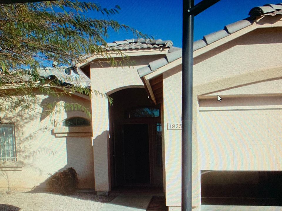 1st image of 1925 N Ashland