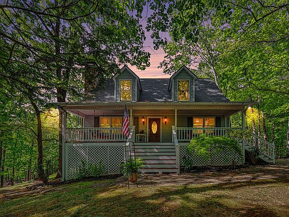 2nd image of 1136 Timber Ridge Ln
