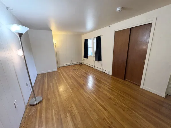 898 Massachusetts Ave, Cambridge, MA