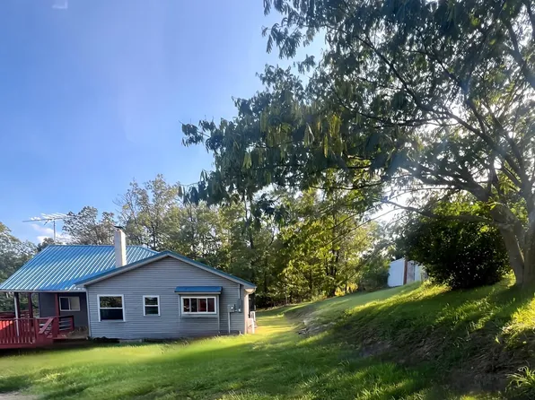 Millwood Avenue Timber Ridge Rd, Berkeley Springs, WV 25411