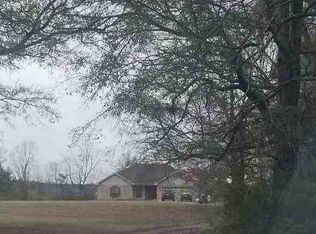 244 Bilbo Holston Rd, Poplarville, MS 39470