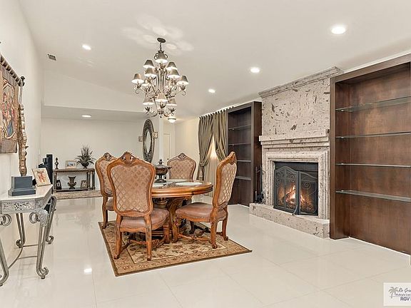 5th image of 34 Sagua Ct