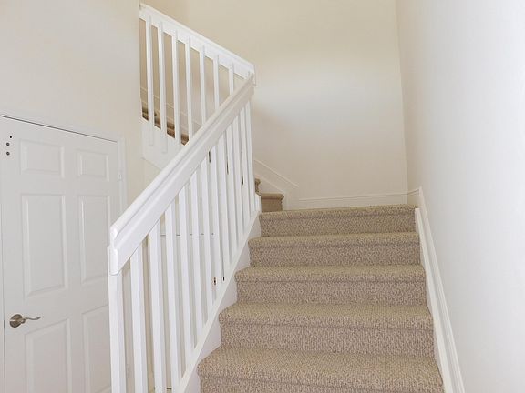 4th image of 7935 Laina Ln APT 4