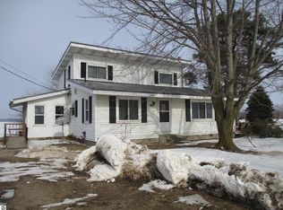 3888 & 3892 W Midland Gratiot County Line Rd, Saint Louis, MI 48880