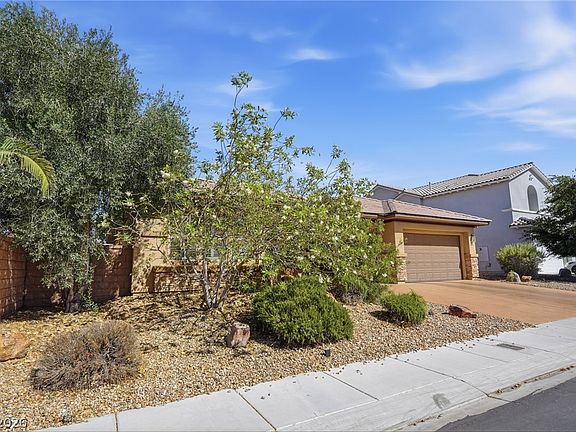 4th image of 7324 Bugler Swan Way