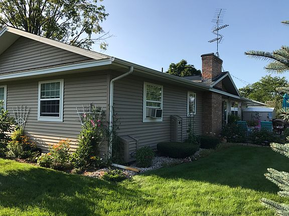 4th image of 3830 Sandia Pl