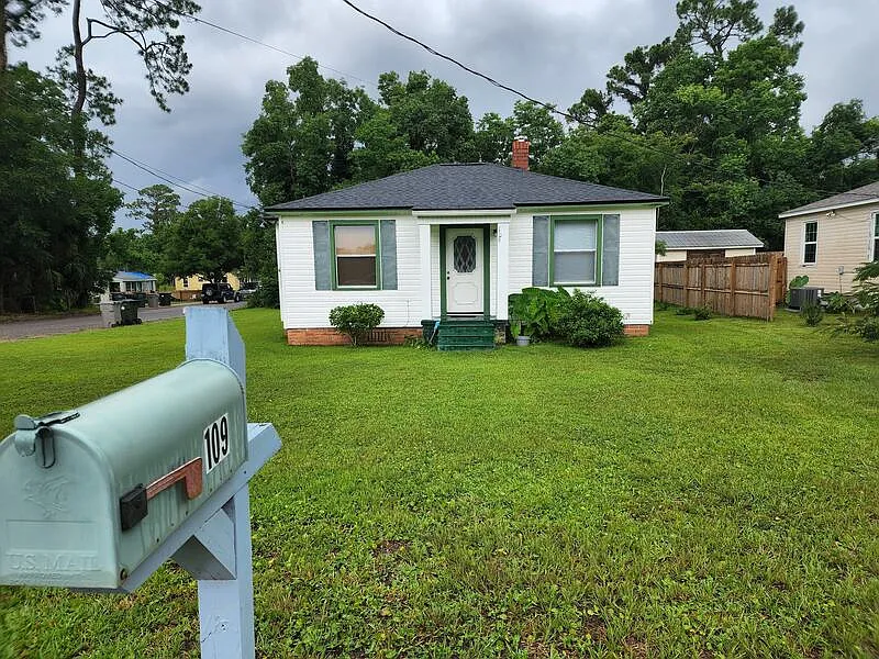 Navy Point — Photo 1
