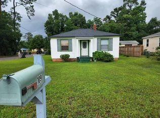 109 NW Gilliland Rd, Pensacola, FL 32507