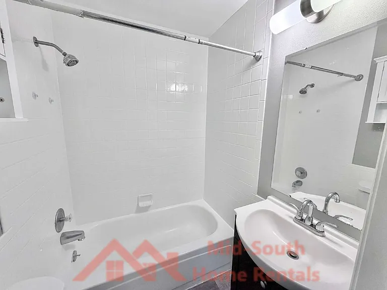 512 McElroy Rd #A — Photo 21