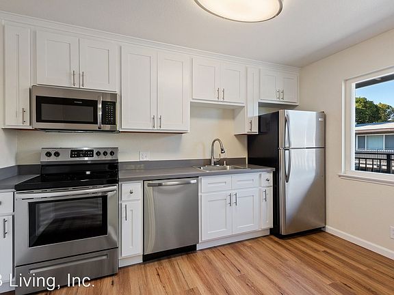 2nd image of 1570 Ebener St Unit 9