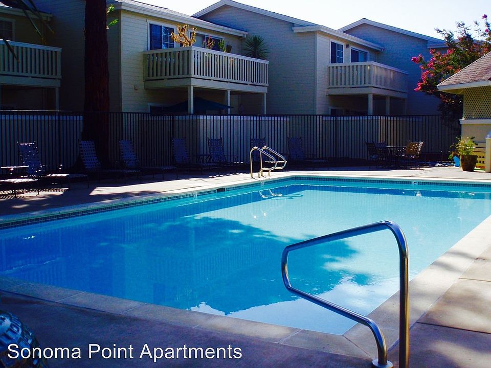 2nd image of 232 Tuscany Pl