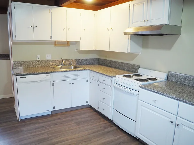 Beca Apartments — Photo 13