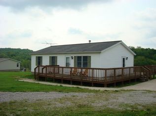 676 Rinehart Rd, Chillicothe, OH 45601