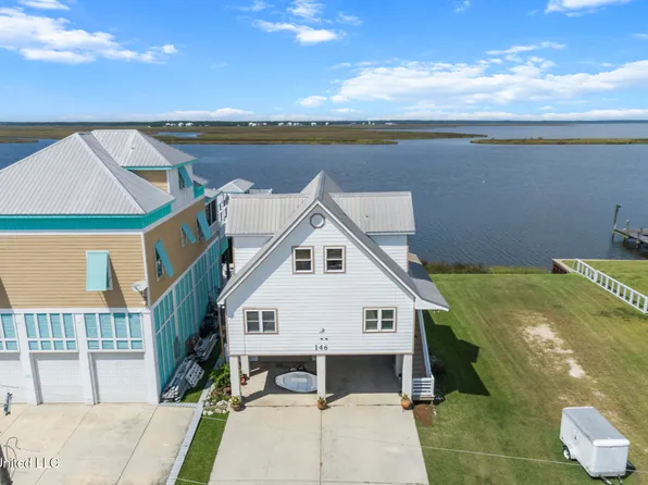 146 Elaine Dr, Bay Saint Louis, MS 39520