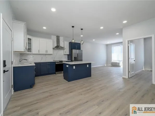 202-208 W 7th St, Plainfield, NJ