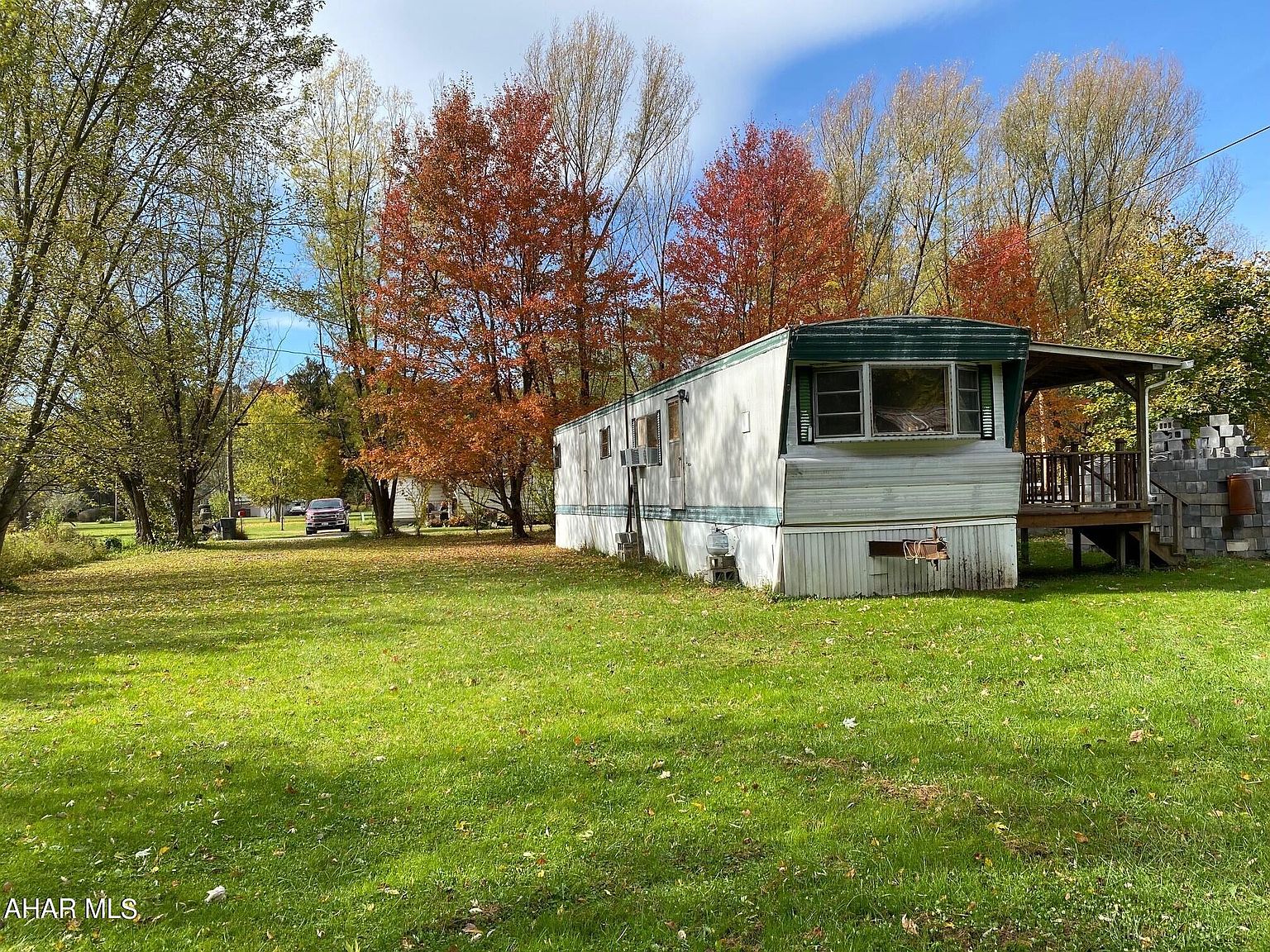 152 1st St, New Paris, PA 15554 Zillow