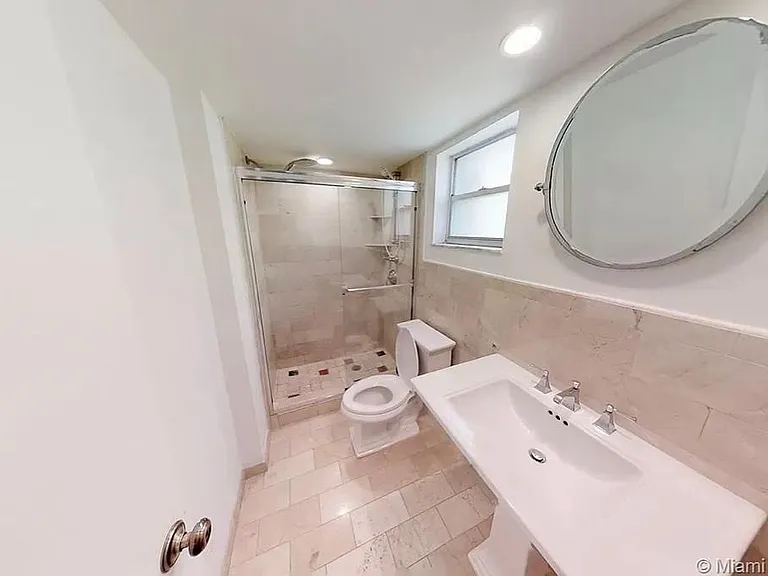 855 Euclid Ave #208 — Photo 17