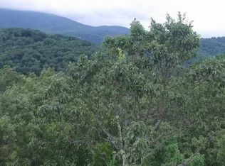 205 Eagle Rock Rd, Landrum, SC 29356