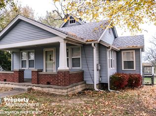 2021 N River Blvd, Sugar Creek, MO 64050