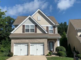 447 Parkgate Dr, Lake Saint Louis, MO 63367