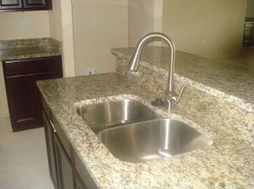 3rd image of 3464 Gatwick Manor Ln