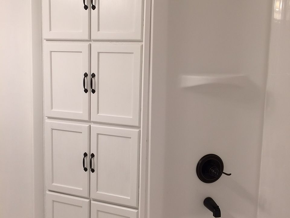 1st image of 13929 Creely Dr SW