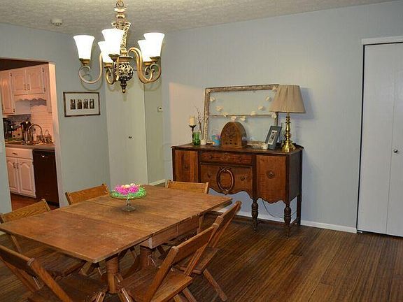 5th image of 8665 Abbot Cove Ave