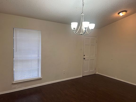 2nd image of 1130 Alexandria Ave