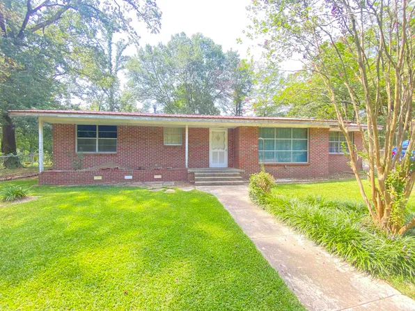 8101 E Legion Rd, Mabelvale, AR 72103