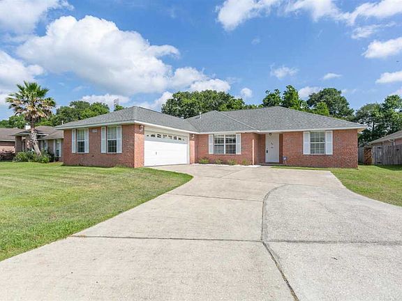2nd image of 1638 Cedrus Ln