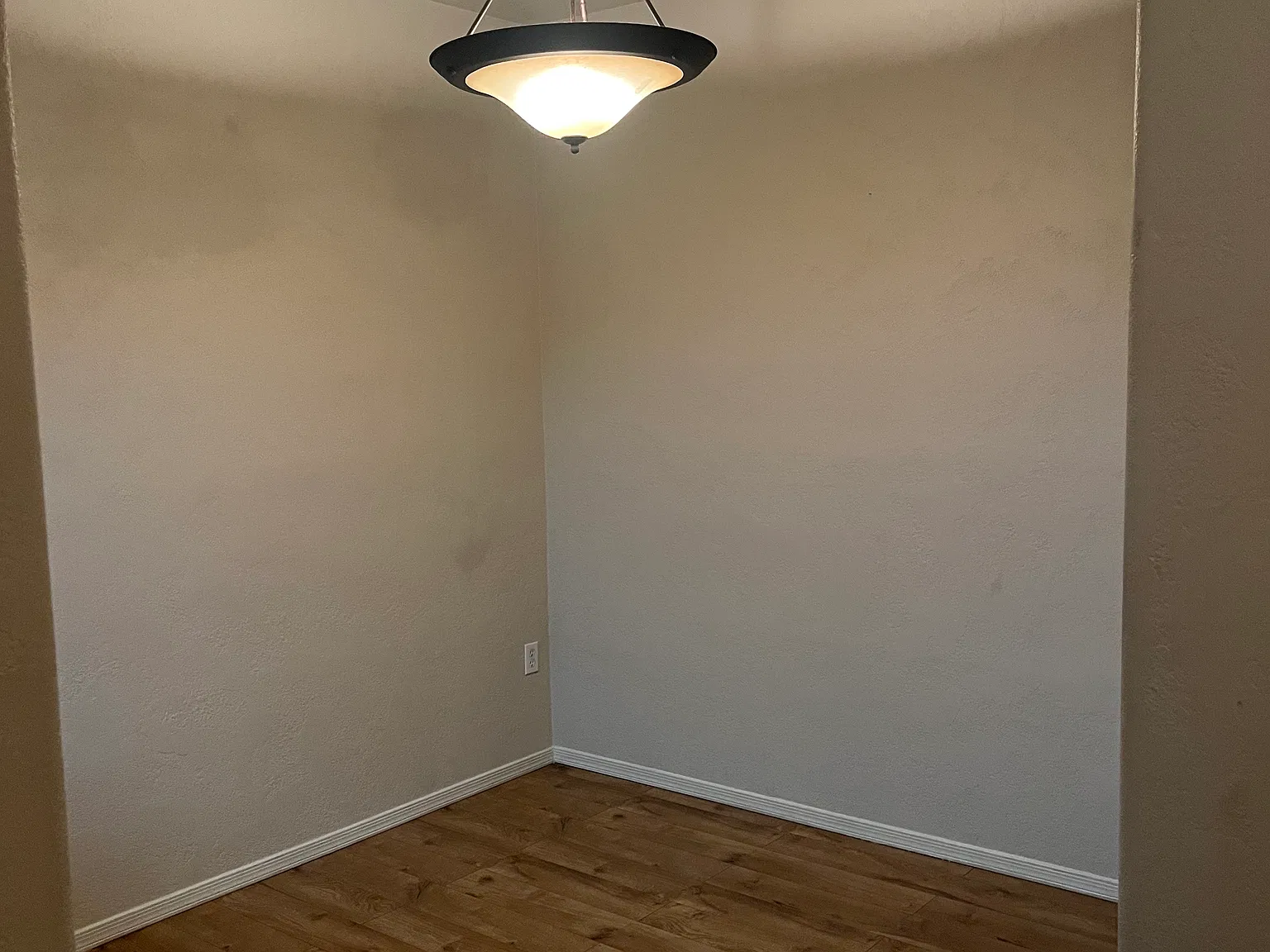 2 bed, 1082 sqft, $2,000 — Photo 4