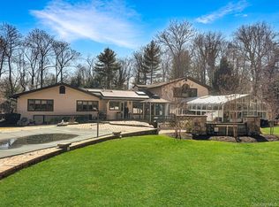 37 Bridle Path, Nissequogue, NY 11780