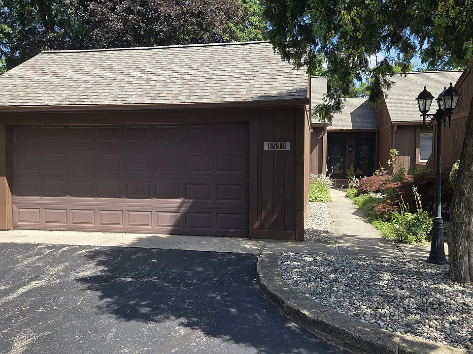 6590 Misty Ln