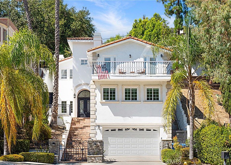 21047 Dumetz Rd, Woodland Hills, CA 91364 | MLS #OC25186928