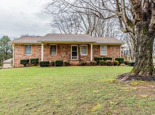 506 Grandview Dr NE, Cookeville, TN 38506