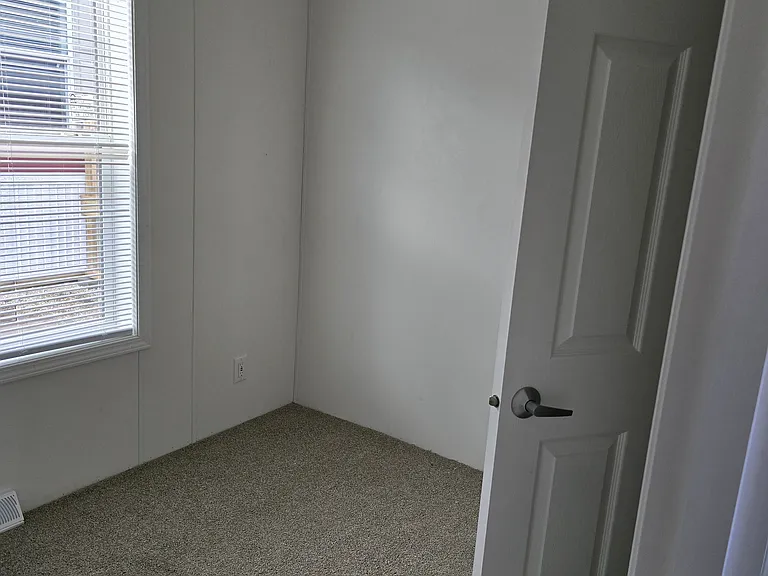 5425 Valley Dr #18 — Photo 5