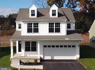 151 Eli Dr, York, PA 17404