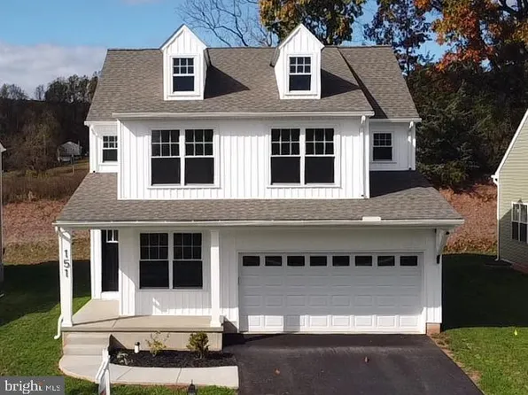 151 Eli Dr, York, PA 17404