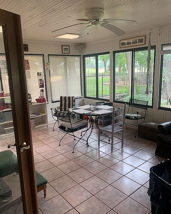 2nd image of 905 Royal Birkdale Dr