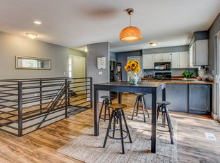 8372 S Grambling Way, Sandy, UT 84094