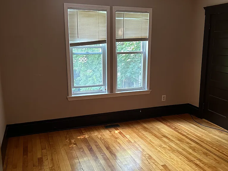 15 Breck St #2 — Photo 6
