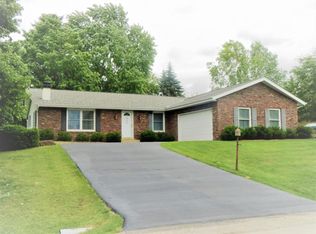 401 Paul St, Burlington, WI 53105