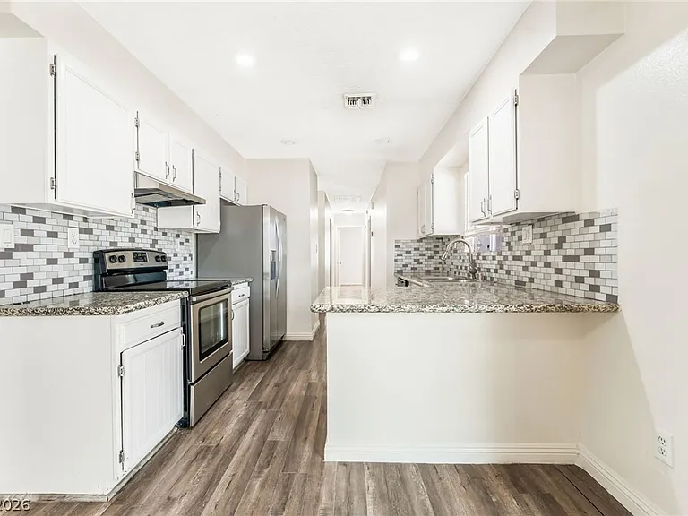 4960 Mohave Ave — Photo 11