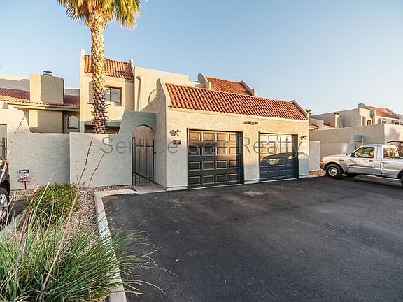 2nd image of 2524 El Paradiso Ct Unit 20