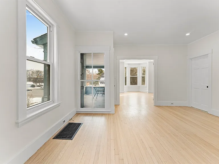 107 Water St #107 — Photo 7