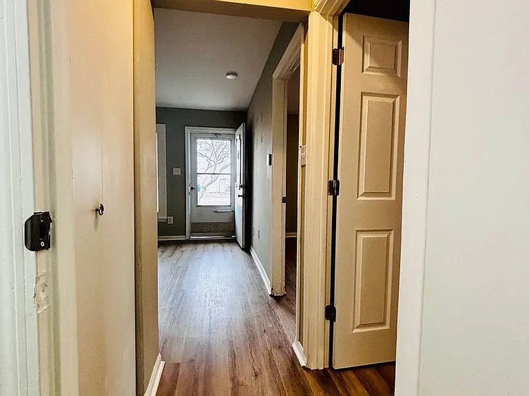 314 - 322 Kenbrook Drive — Photo 22